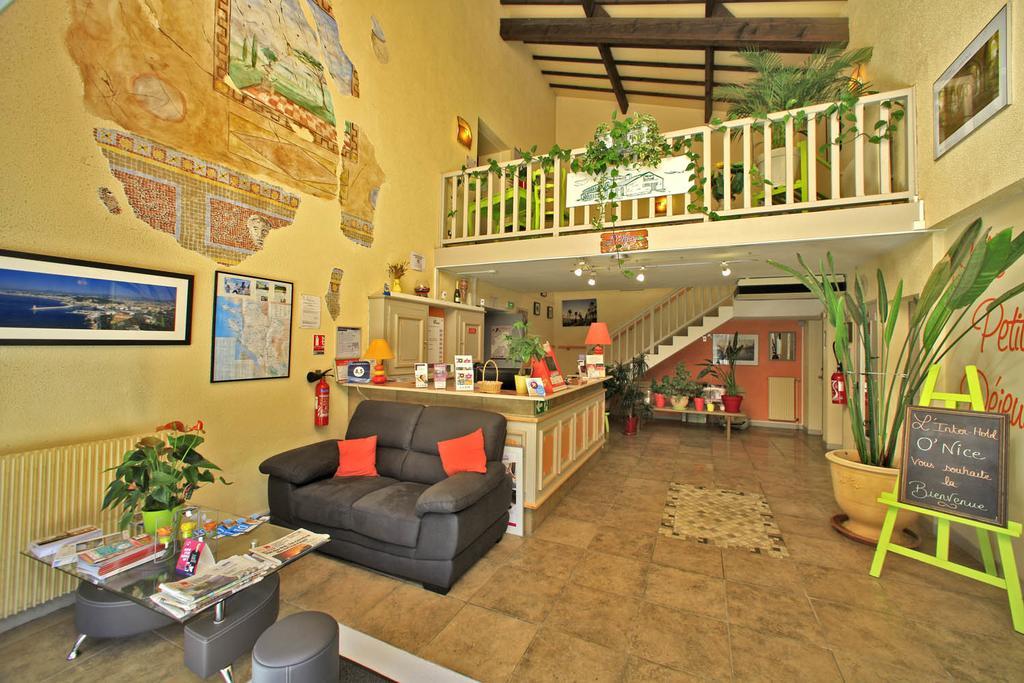 Contact Hotel O'Nice Saintes Exterior photo